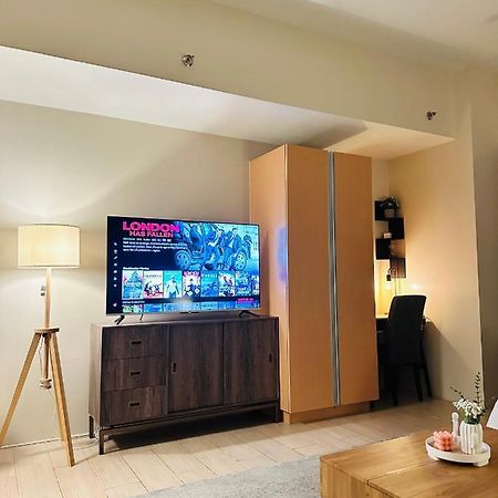 81 Newport Condominium Cluster 5 3A By Rechelle Nunag Pasay Ngoại thất bức ảnh